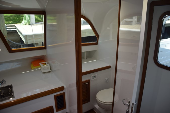Head door open