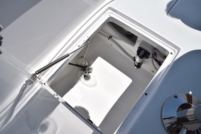 Aft cockpit bilge compartment