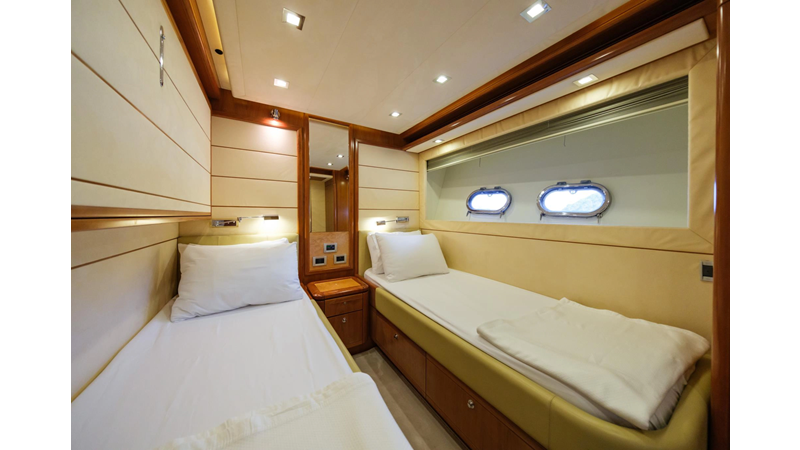 DAYDREAM2 - Yacht for sale