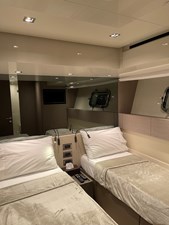 FOUZ 21 Twin Cabin