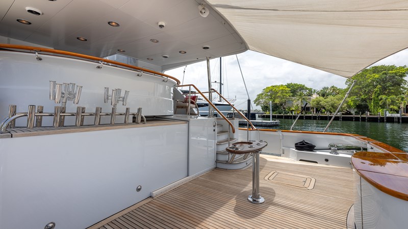 BAD COMPANY - Yacht zu verkaufen