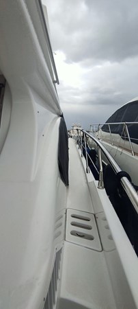 AZIMUT 64 FLYBRIDGE - Yates en venta