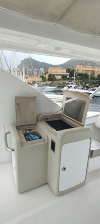 AZIMUT 64 FLYBRIDGE - Yates en venta