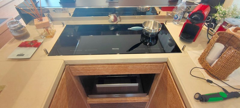 AZIMUT 64 FLYBRIDGE - Yates en venta