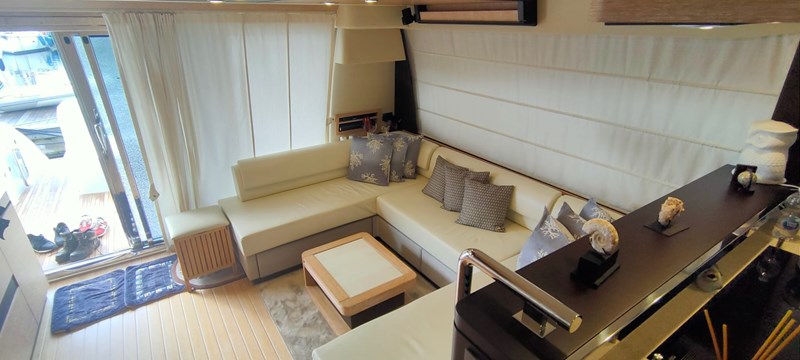 AZIMUT 64 FLYBRIDGE - Yates en venta