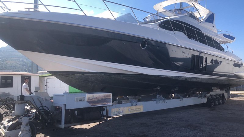 AZIMUT 64 FLYBRIDGE - Yates en venta
