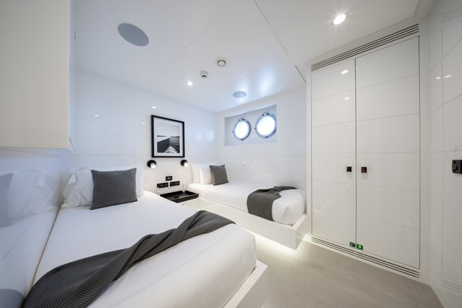 S7 - Yacht à vendre