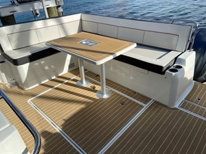 ENCORE 12 Aft Deck