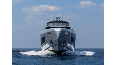 VIPER 130 YACHT
