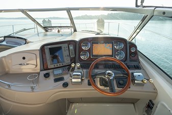 THE AMBER LEIGH 13 Helm dashboard