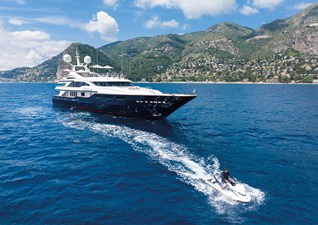 COME PRIMA YACHT