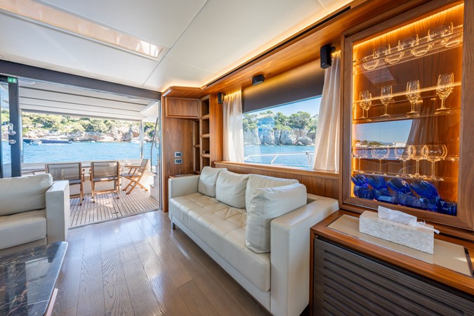 Main salon