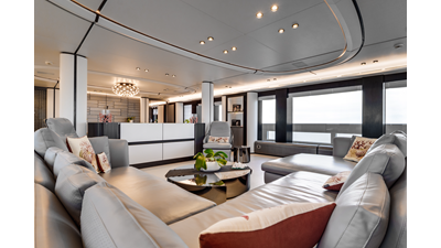 L.A.U.L YACHT