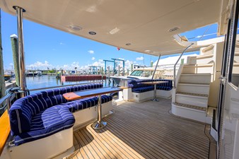 ARTFUL DODGER YACHT