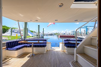ARTFUL DODGER YACHT