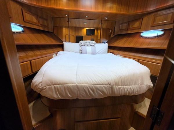 007_VIP Stateroom