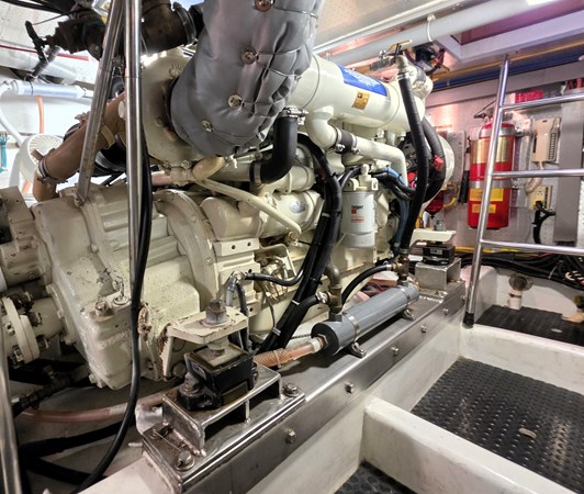 035_Port Engine