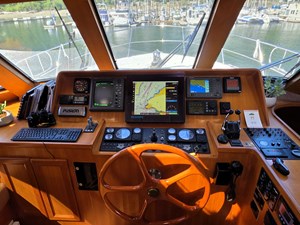 SEQUEL 19 021_Pilothouse Helm