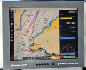 SEQUEL 26 028_Fly Bridge Chart Display