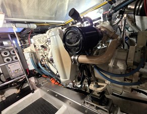 SEQUEL 34 034_Starboard Engine