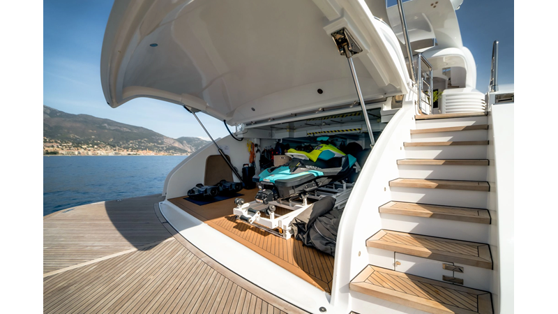 FAST & FURIOUS - Yacht for sale