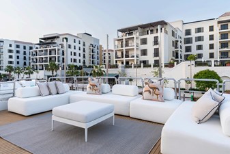 DXB 16 Sundeck seating area