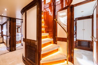 DXB 34 Lower deck staircase
