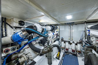 Southerner  19 19-Engine Room