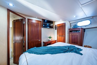 Southerner  47 47-Forward Stateroom