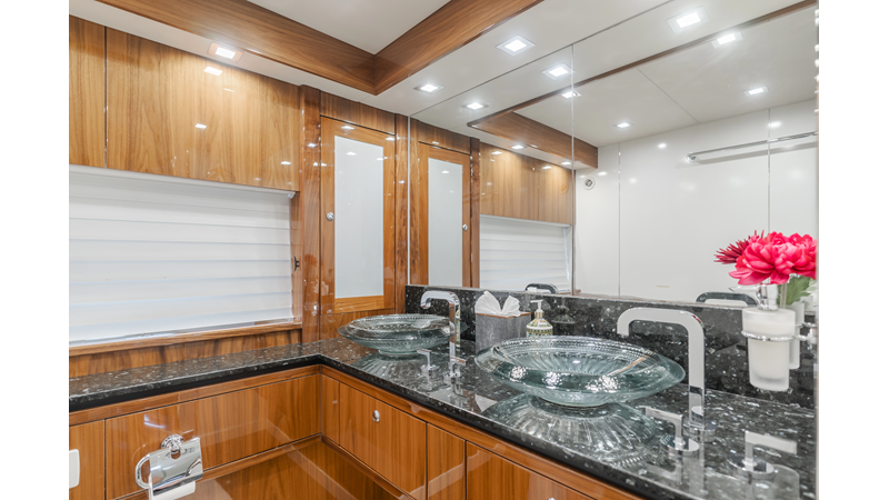 INDECENT PROPOSAL IV - Yacht for sale