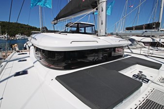 Lagoon 43 33 