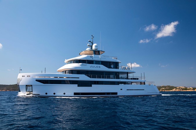 Jules © YachtShot H011
