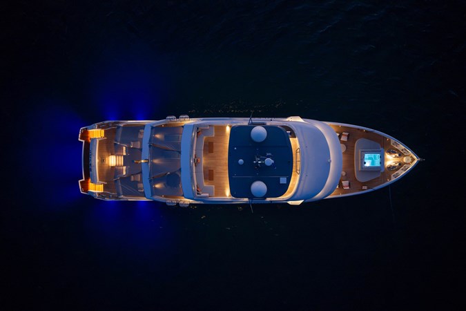 Jules © YachtShot H156