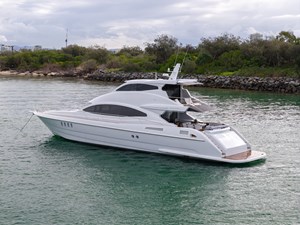 Warren 87 YACHT