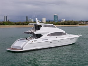 Warren 87 YACHT