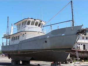 60' Expedition 2000 Custom 2 