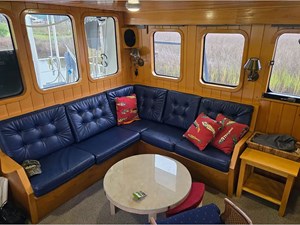 60' Expedition 2000 Custom 35 