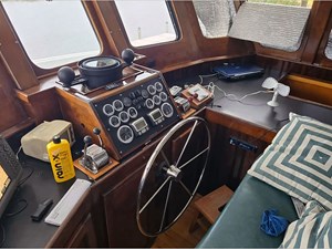 60' Expedition 2000 Custom 51 