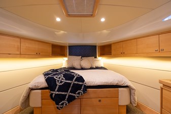 TCB 9 Master stateroom