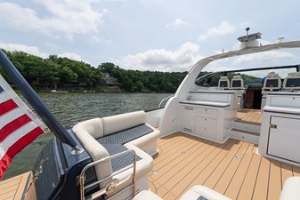 TCB 20 Port cockpit