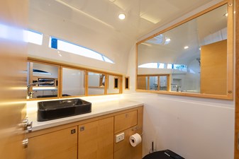 TCB 48 Head vanity sink and mirror