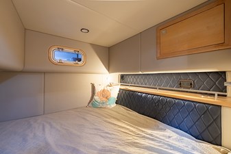 TCB 51 Guest stateroom
