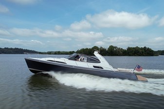 TCB 67 2019 Palm Beach Motor Yachts GT50 underway