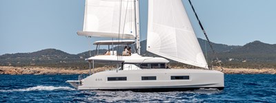 Lagoon 55 YACHT