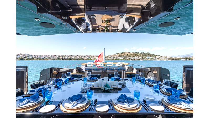AQUILA - Yacht à vendre