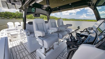 TRAVELLER 16 