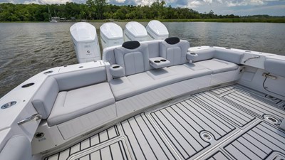 TRAVELLER 23 