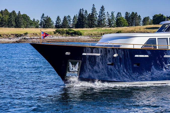 ANJILIS - Yacht zu verkaufen