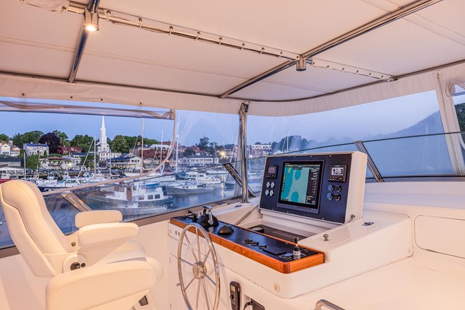 ANJILIS - Yacht zu verkaufen