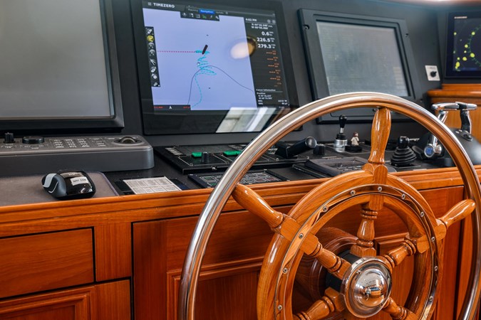 ANJILIS - Yacht zu verkaufen